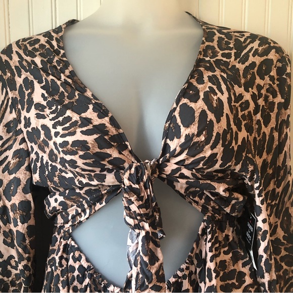 BAR III Retail $78 Beach Cheetah Knot-Front Cut Out Romper Cover-Up Size XLarge - Picture 4 of 5